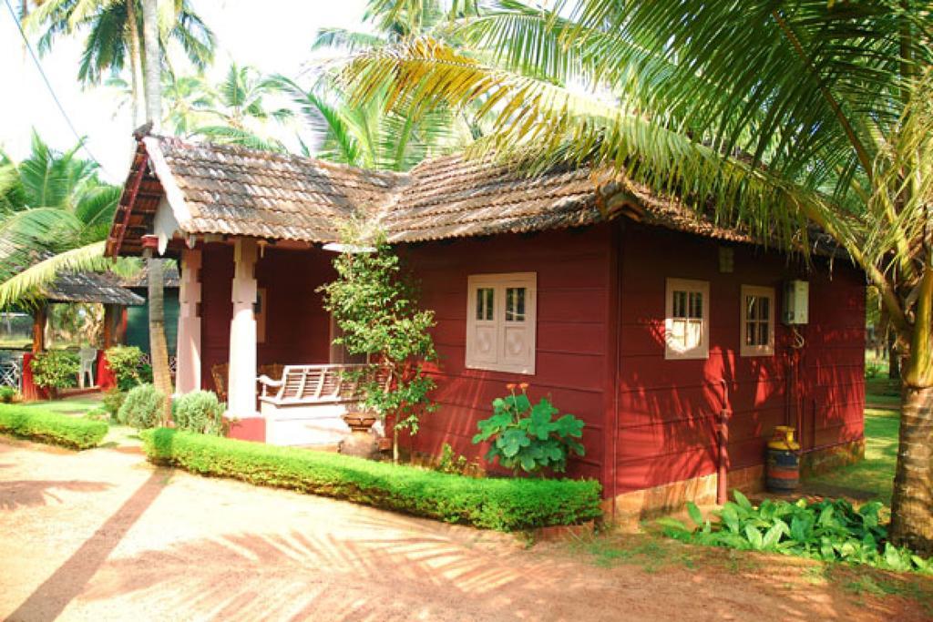Pranav Beach Resort Kannur Exterior photo