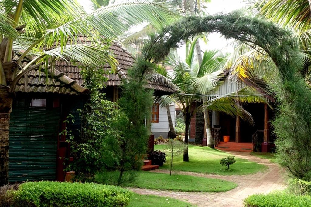 Pranav Beach Resort Kannur Exterior photo